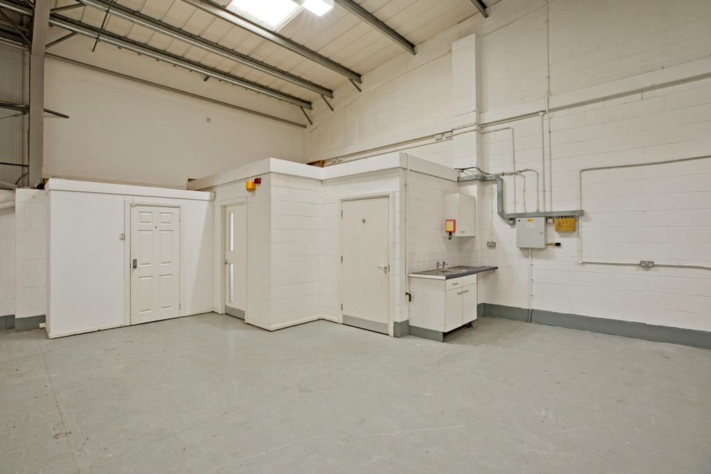 Property photo 3 of 9 Img_8802.Jpg