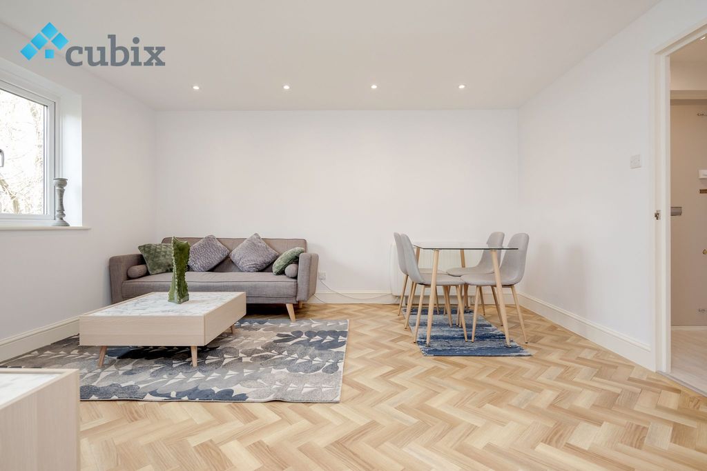 Property photo 1 of 26