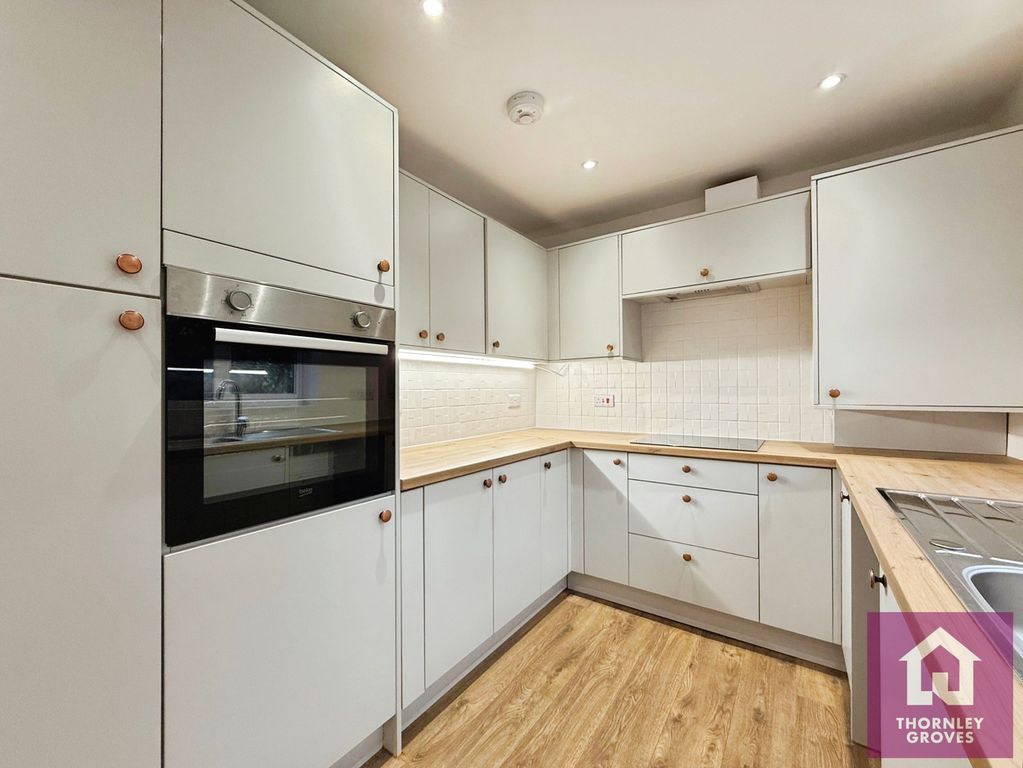 Property photo 3 of 15 Pbox-Img.Jpg