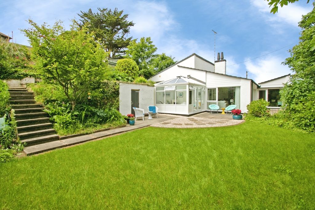 Property photo 1 of 21 Pbox-Img.Jpg