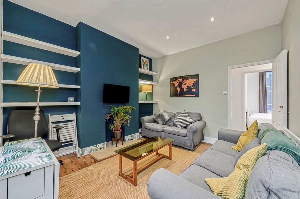 Property photo 3 of 7