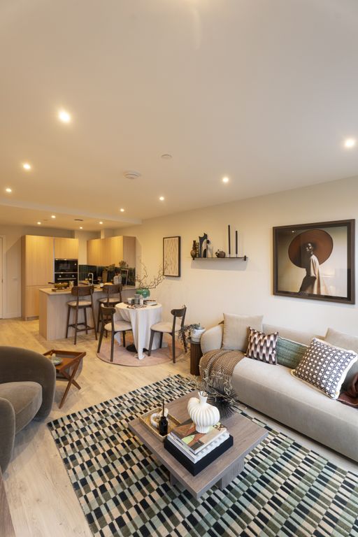Property photo 3 of 16 2025-09-18-1613-M...