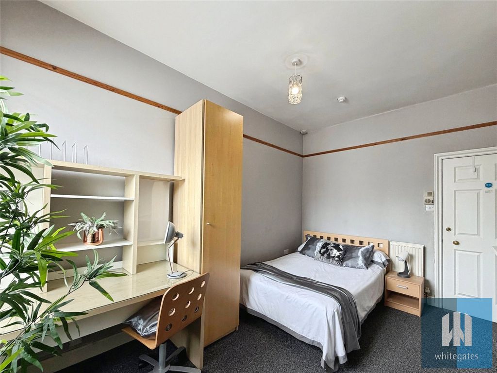 Property photo 2 of 11 Picture No. 45