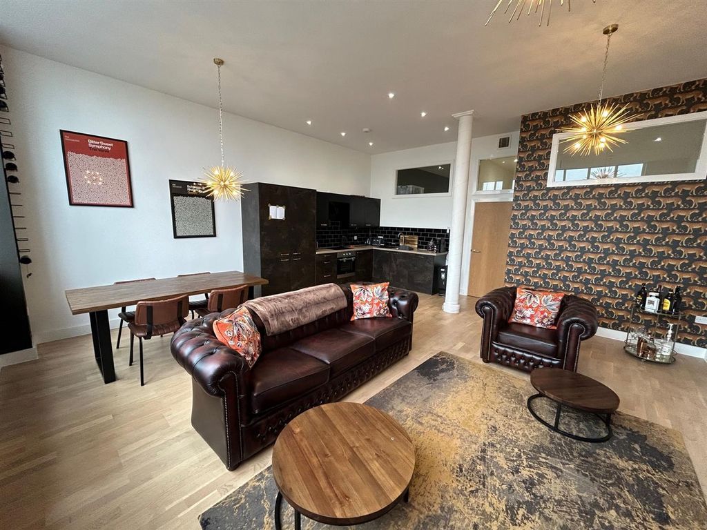 Property photo 3 of 15 4.Jpg