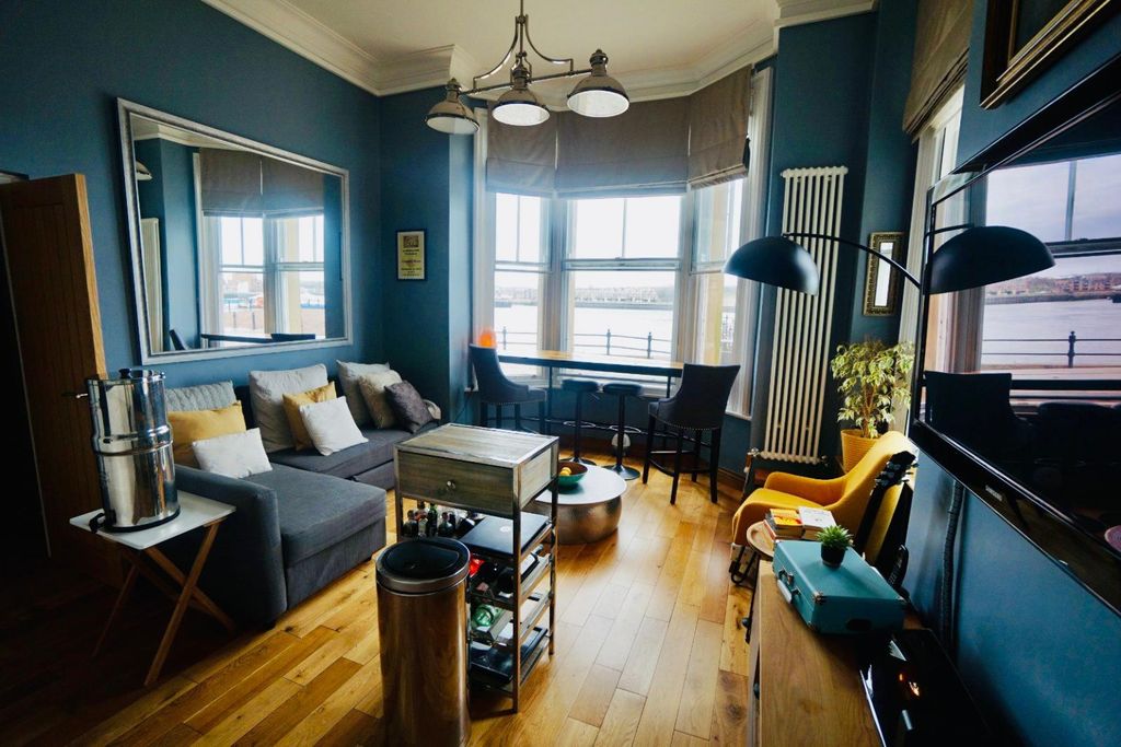 Property photo 3 of 5 3820733