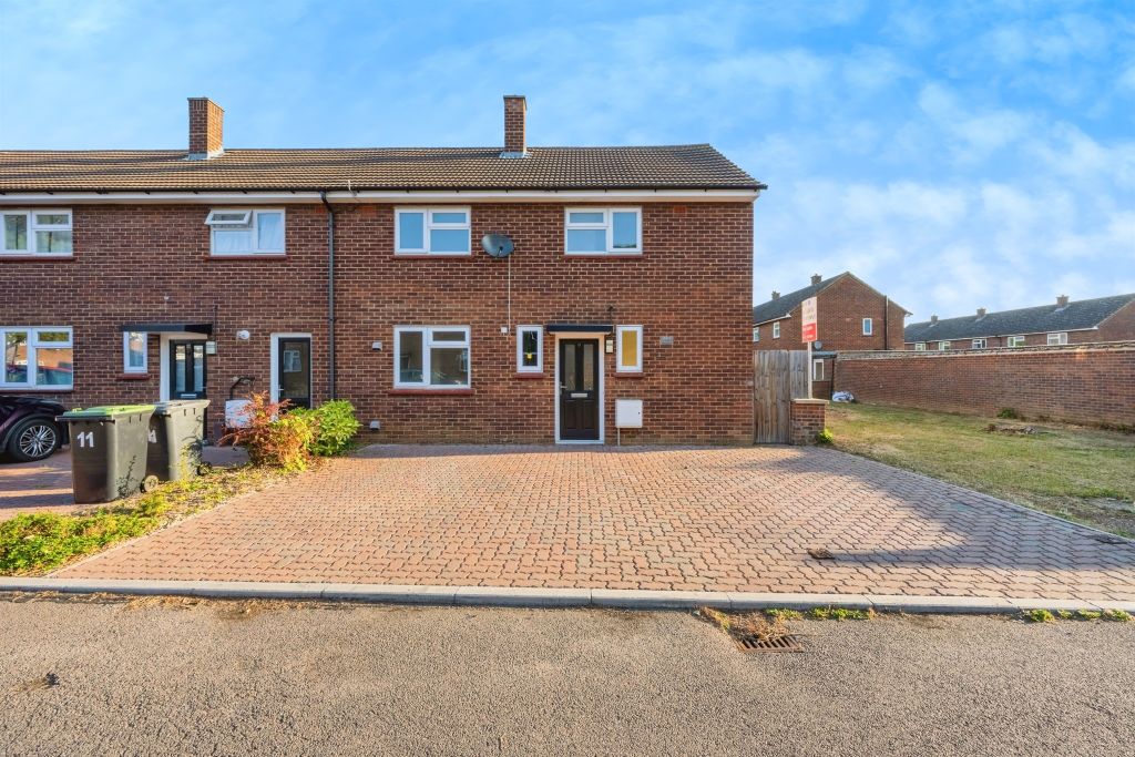 Property photo 2 of 18