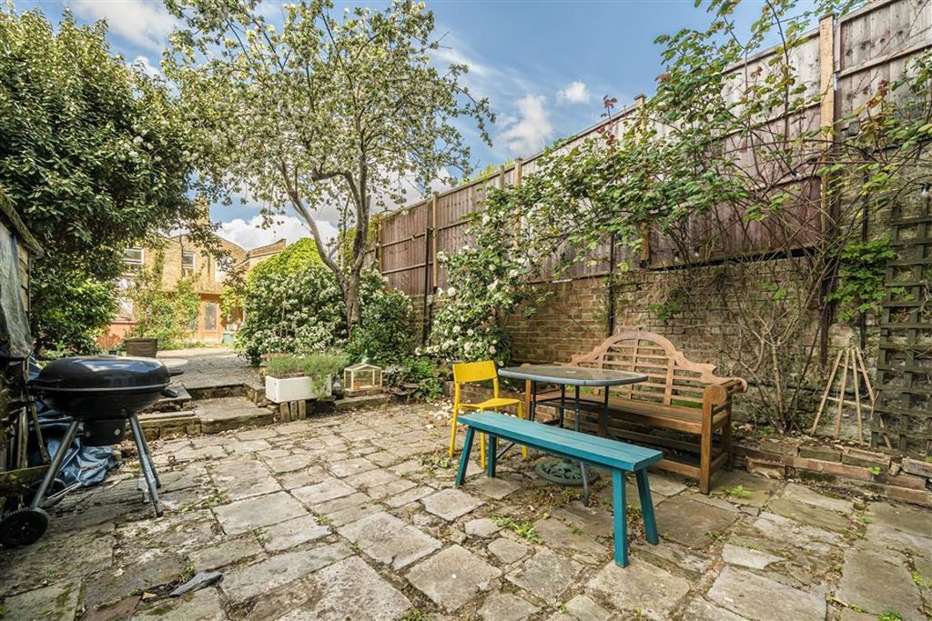 Property photo 3 of 13