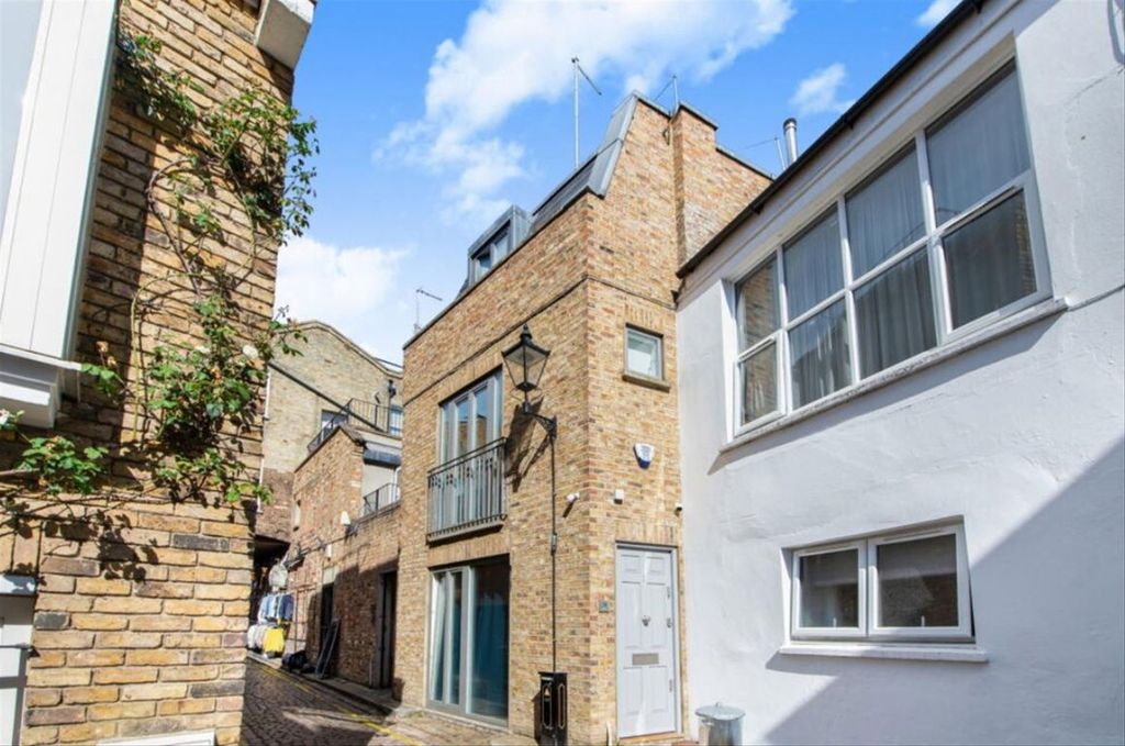 Property photo 1 of 1