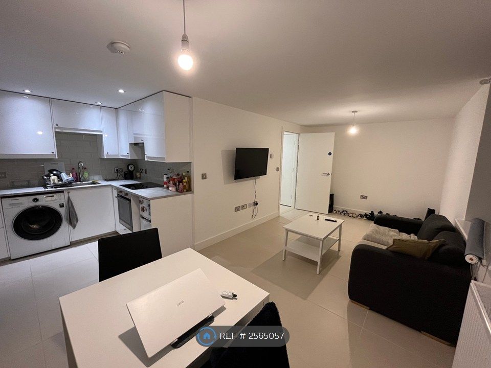 Property photo 1 of 5