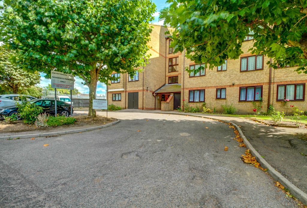Property photo 1 of 14