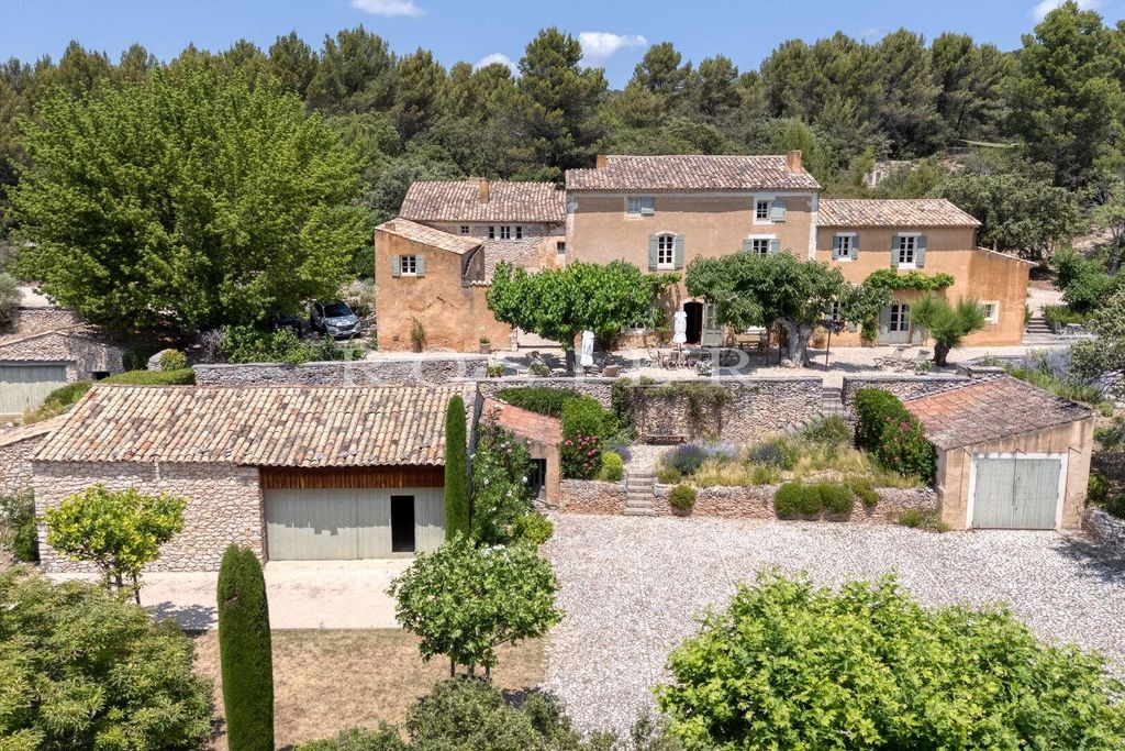 Property photo 1 of 6 Stunning Estate With Sweeping Views Of The Luberon