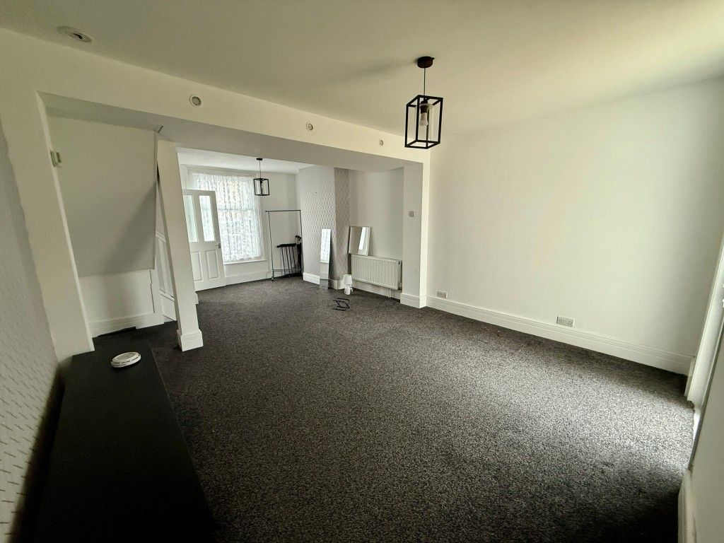 Property photo 3 of 9 Living Room