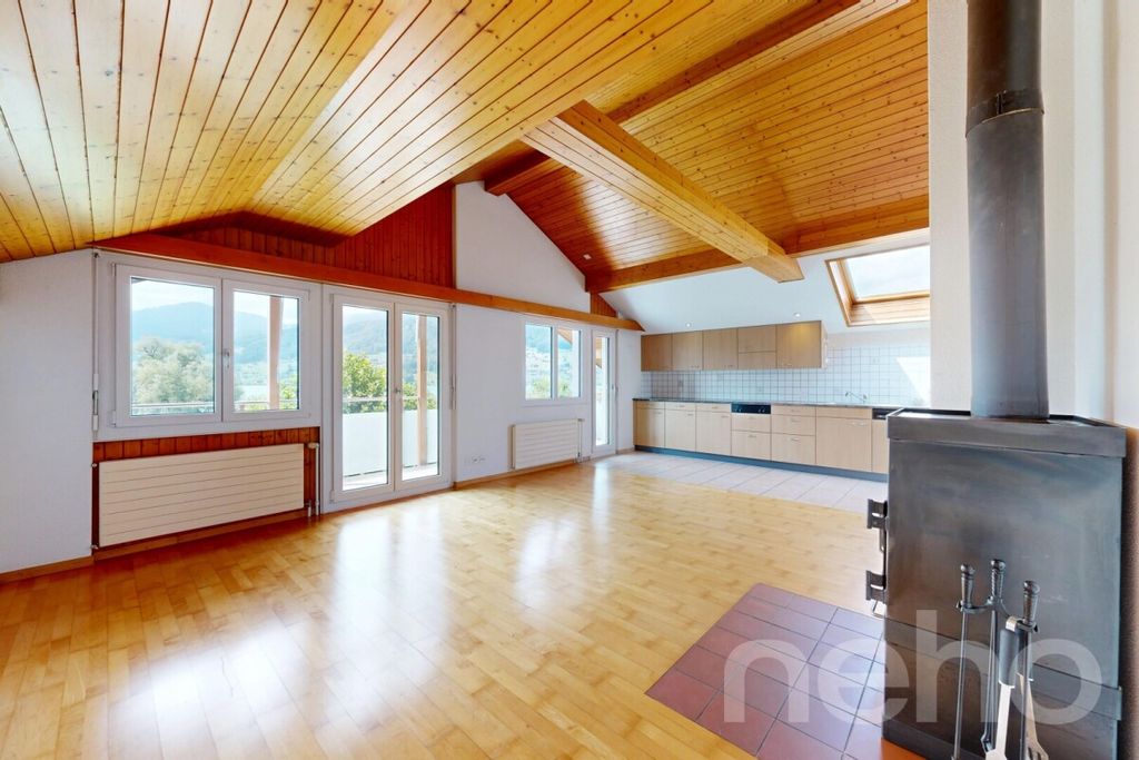 Property photo 3 of 12