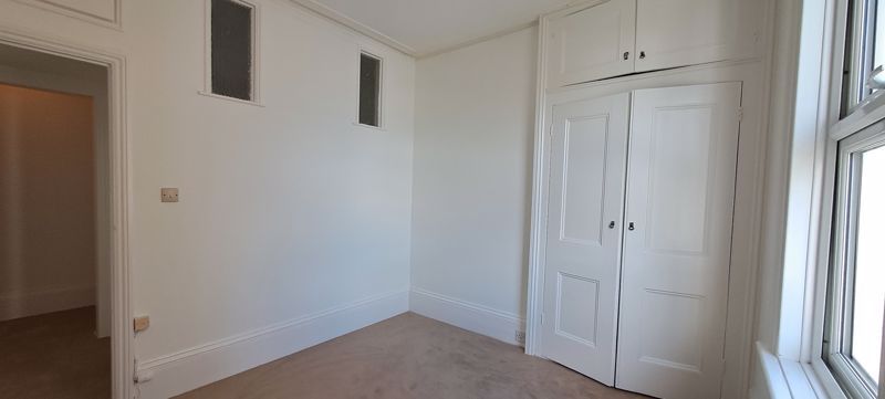 Property photo 3 of 7 Photo 2
