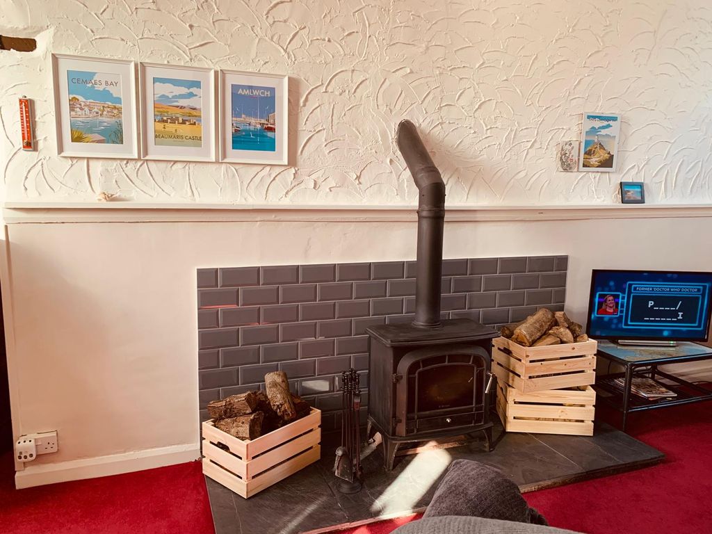 Property photo 3 of 17