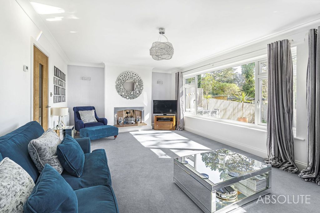 Property photo 2 of 38