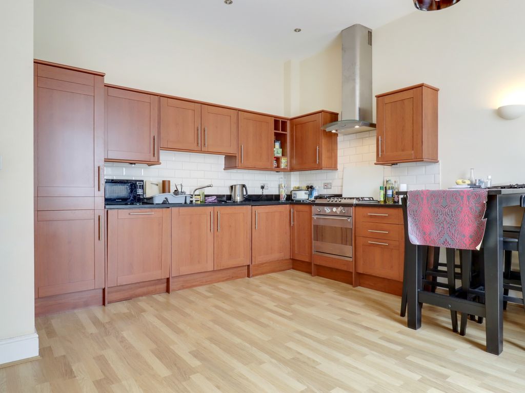 Property photo 2 of 15 Kitchen Area