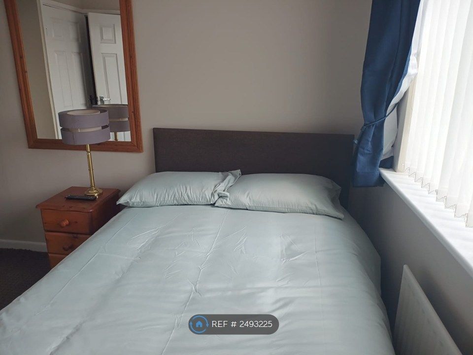 Property photo 3 of 4