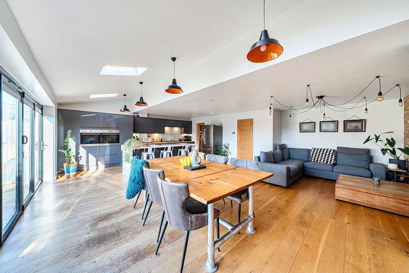 Property photo 2 of 17 Photo 15