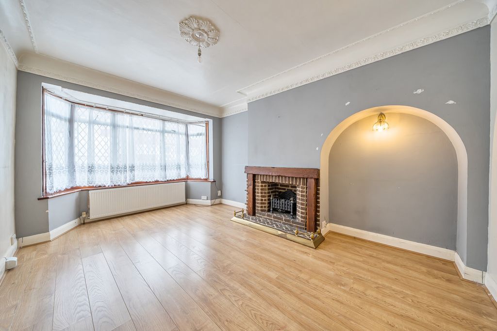 Property photo 2 of 15 1371063-4-68F23F4...