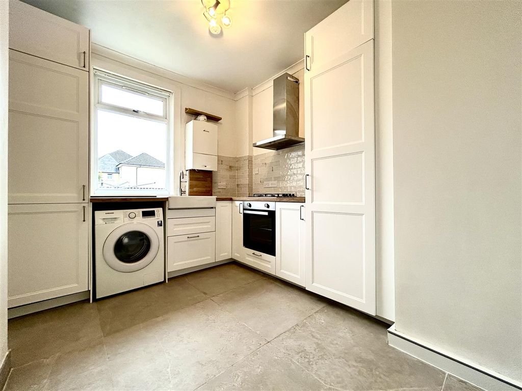Property photo 3 of 8 Img_1748.Jpg