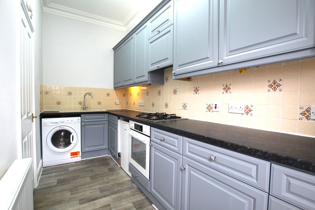 Property photo 3 of 9 3A.Jpg