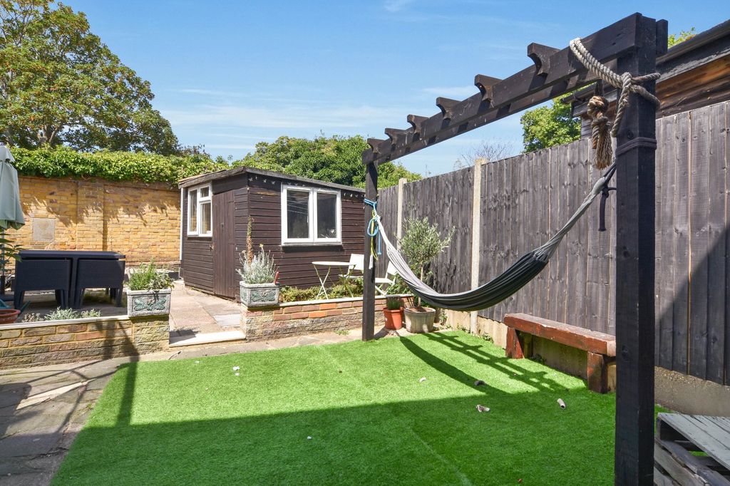 Property photo 2 of 26 Picture No. 38