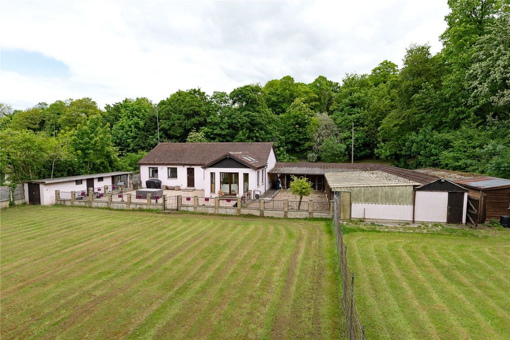 Property photo 1 of 25 Picture No. 03