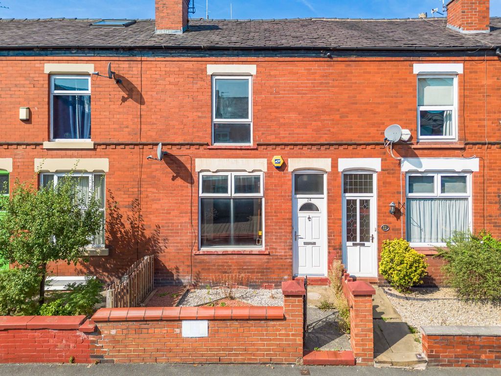 Property photo 1 of 17