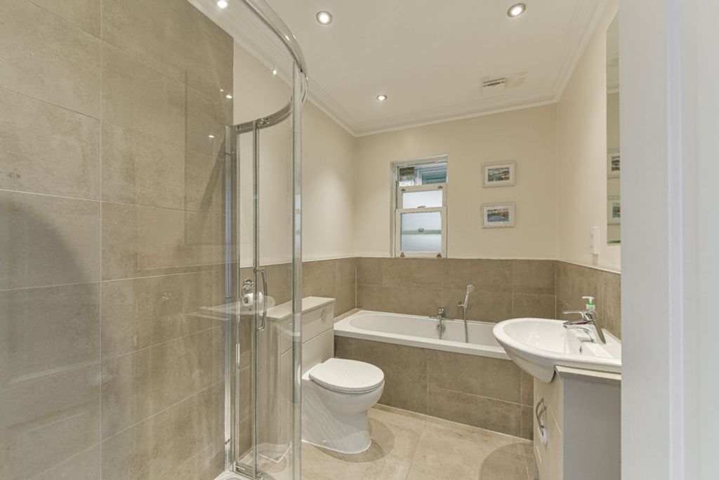 Additional image 19 of 4 bed detached house for salePark Road, East Molesey KT8