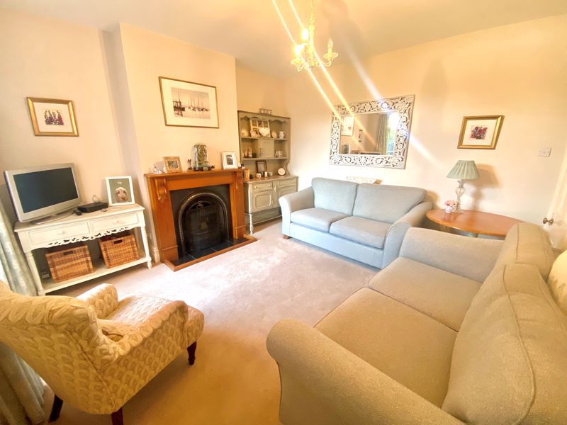 Property photo 3 of 14 Sitting Room