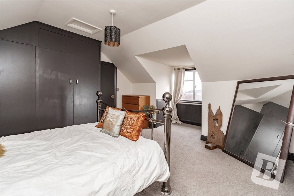 Property photo 3 of 15 Picture No. 05