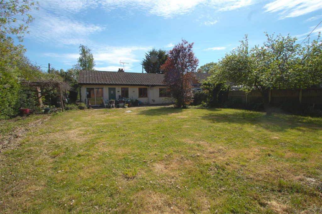 Property photo 3 of 10 Rear Garden1.Jpg