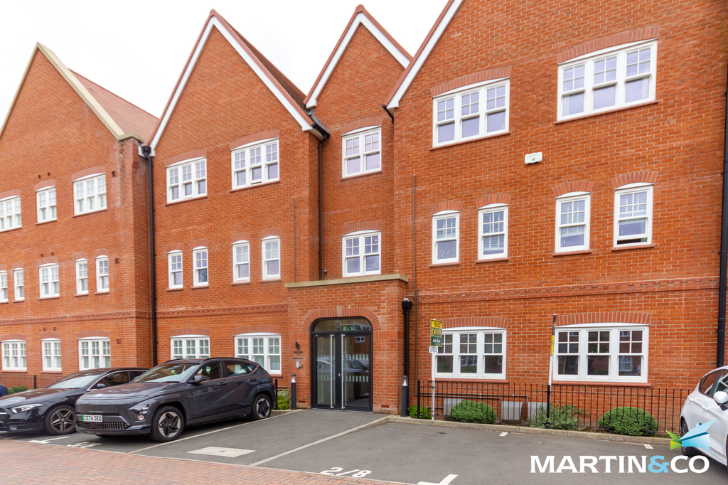 Property photo 1 of 8