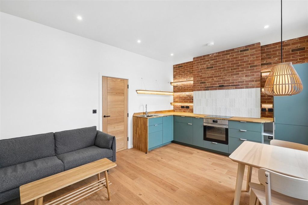 Property photo 2 of 13 1.Jpg