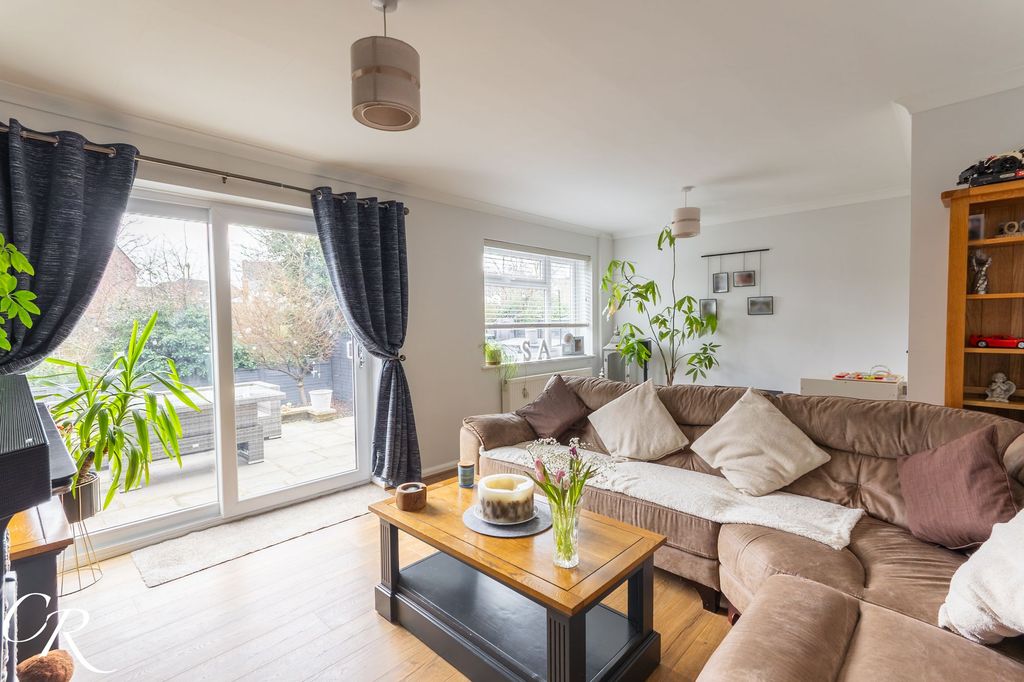 Property photo 3 of 15