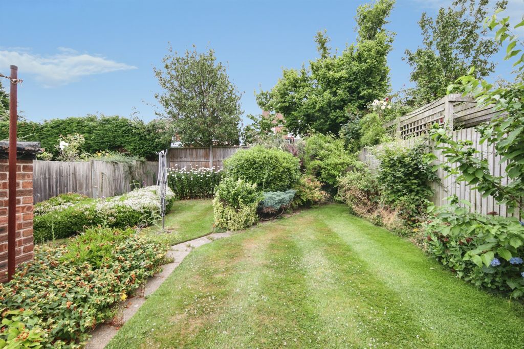 Property photo 3 of 13