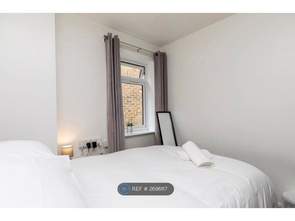 Property photo 3 of 31