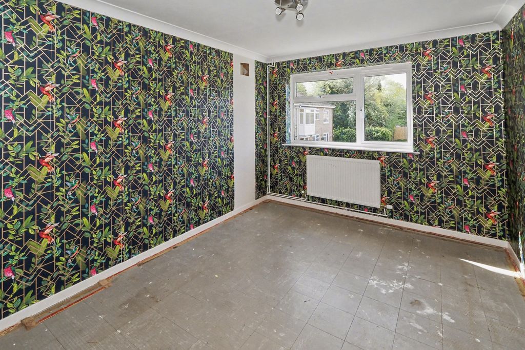 Property photo 2 of 15 Flat 49, Peregrine Drive, Sittingbourne, Me10 4Tz