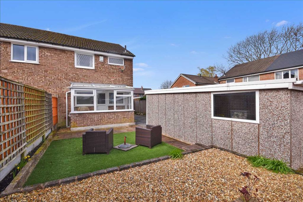 Property photo 3 of 19