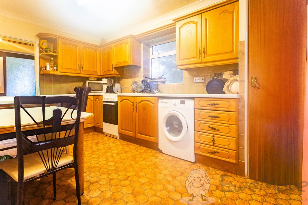 Property photo 2 of 9 Dmc03275-Hdr