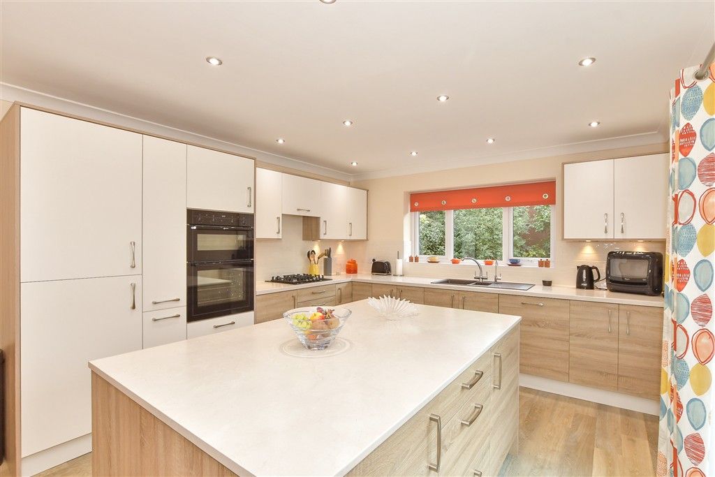 Property photo 2 of 12 Kitchen/Diner