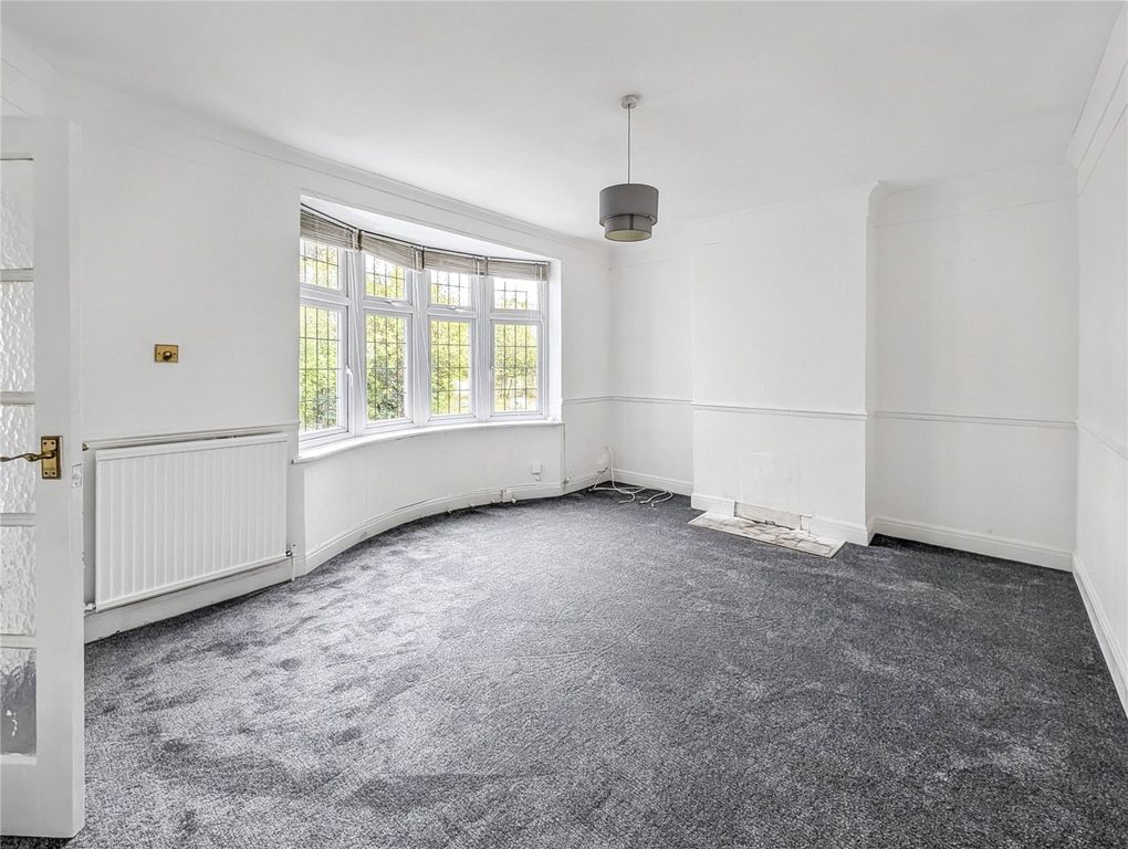 Property photo 2 of 10 Picture No. 32