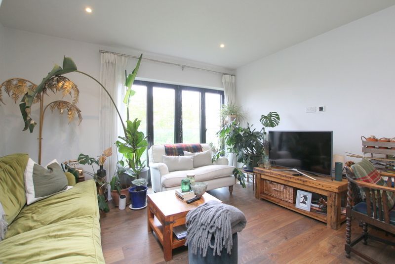 Property photo 3 of 17 3
