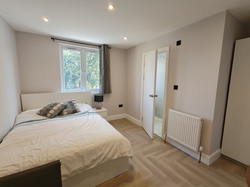 Property photo 2 of 2