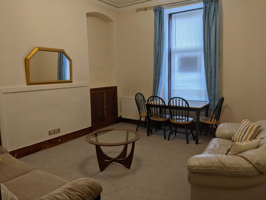 Property photo 3 of 10 Photo 3