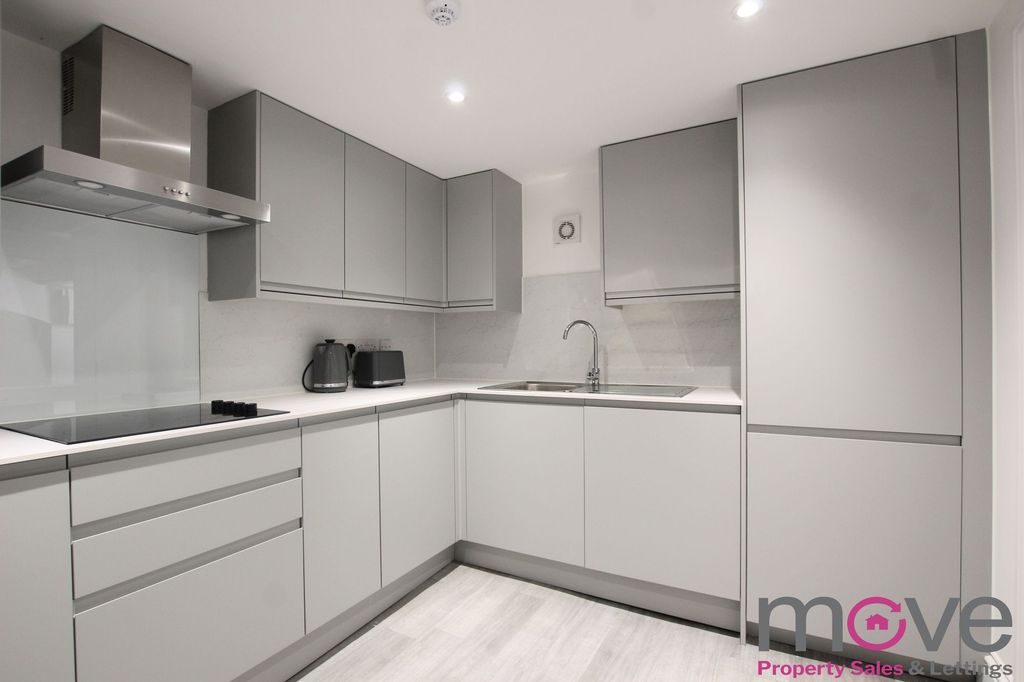 Property photo 2 of 7 Photo 5