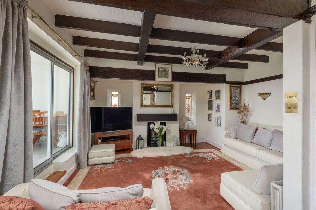 Property photo 2 of 15 Picture No. 02