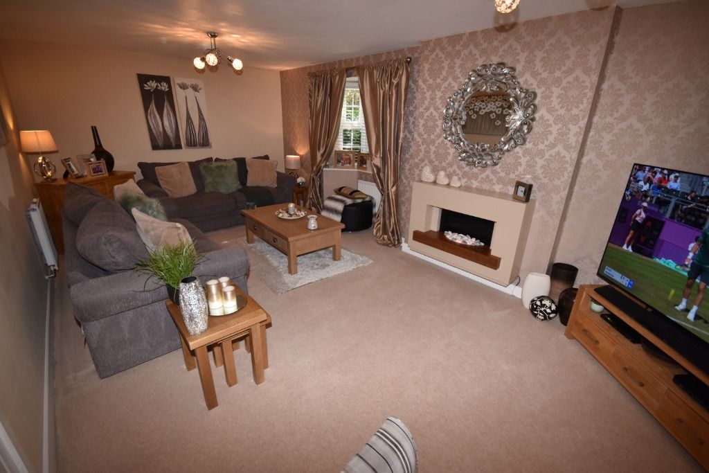 Property photo 2 of 24