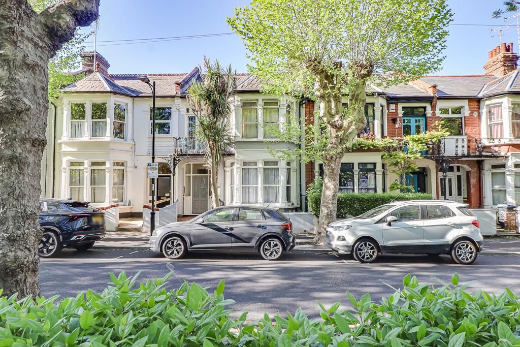 Property photo 1 of 14 Front